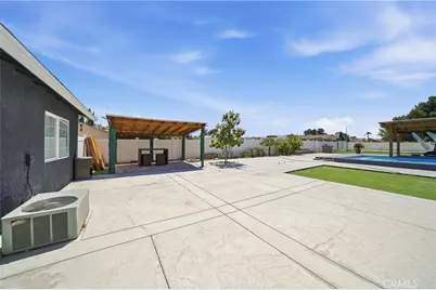 12500 Pacoima, Victorville, CA 92392 - Photo 30
