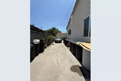 2714 E Harrison, Carson, CA 90810 - Photo 28