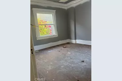 138 N Manhattan, Los Angeles, CA 90004 - Photo 18