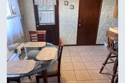 414 E 137th, Los Angeles, CA 90061 - Photo 18