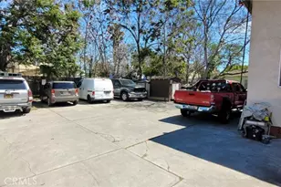 9320 Firth, Los Angeles, CA 90002 - Photo 2