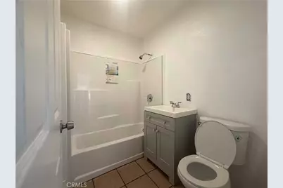 744 E 74th. St, Los Angeles, CA 90001 - Photo 8