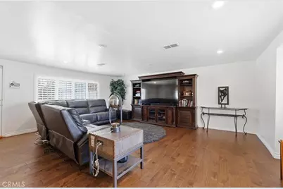 2040 N Kalsman, Compton, CA 90222 - Photo 4