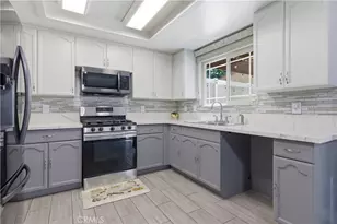 2716 Madrid Ct, South Gate, CA 90280 - Photo 10