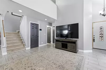 2716 Madrid Court, South Gate, CA 90280 - Photo 4
