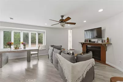 1307 Shadow Lane #D, Fullerton, CA 92831 - Photo 4