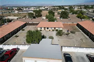 14934 Sequoia, Hesperia, CA 92345 - Photo 8