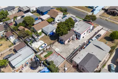 321 E 119th, Los Angeles, CA 90061 - Photo 4