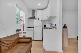 1248 W Martin Luther King Jr Blvd, Los Angeles, CA 90037 - Photo 32
