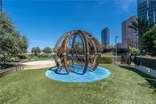 877 Francisco Street, Los Angeles, CA 90017 - Photo 40