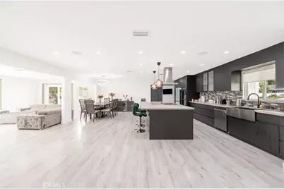 10111 Oso Avenue, Chatsworth, CA 91311 - Photo 8