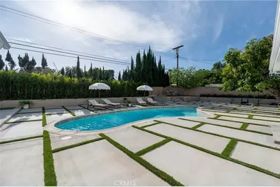 10111 Oso Avenue, Chatsworth, CA 91311 - Photo 24