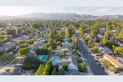 10111 Oso Avenue, Chatsworth, CA 91311 - Photo 30