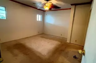 10001 Rd Frontage, South Gate, CA 90280 - Photo 10