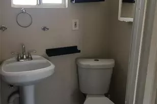 222 F, Needles, CA 92363 - Photo 24