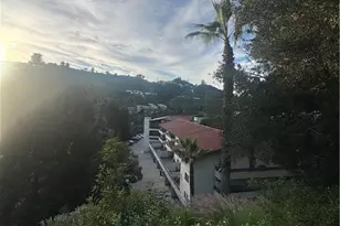 2700 Cahuenga Blvd, Los Angeles, CA 90068 - Photo 18