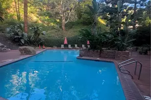 2700 Cahuenga Blvd, Los Angeles, CA 90068 - Photo 1