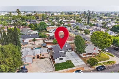 13907 Wyandotte, Van Nuys, CA 91405 - Photo 2
