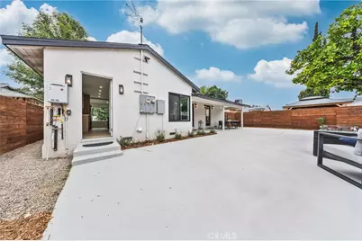 13907 Wyandotte, Van Nuys, CA 91405 - Photo 38
