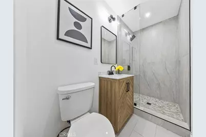 13907 Wyandotte, Van Nuys, CA 91405 - Photo 44
