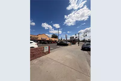 18601 Sherman Way #F, Reseda, CA 91335 - Photo 16