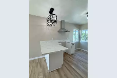 10510 Towne, Los Angeles, CA 90003 - Photo 14
