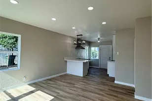 10510 Towne, Los Angeles, CA 90003 - Photo 16