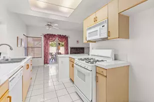 2879 Lancaster, Corona, CA 92882 - Photo 10