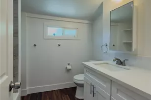 112 Crystal St, Taft, CA 93268 - Photo 12
