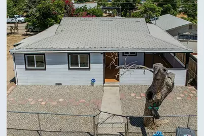 112 Crystal St, Taft, CA 93268 - Photo 1