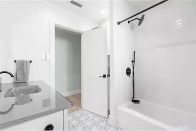10621 Pico Vista, Downey, CA 90241 - Photo 32