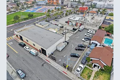 5268 Atlantic Boulevard, Maywood, CA 90270 - Photo 8