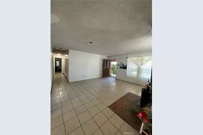 17244 Newmont Ave, Lancaster, CA 93535 - Photo 8