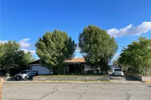 17244 Newmont Ave, Lancaster, CA 93535 - Photo 2