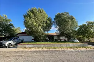17244 Newmont Ave, Lancaster, CA 93535 - Photo 4