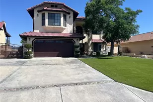 18435 Fortuna Ln, Victorville, CA 92395 - Photo 2