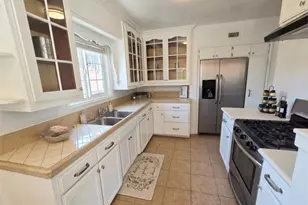 1957 Barnett, Los Angeles, CA 90032 - Photo 8