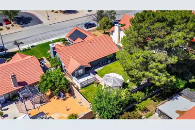 1017 E Avenue K6, Lancaster, CA 93535 - Photo 4