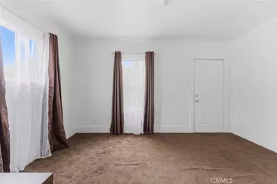 1107 Mahanna, Long Beach, CA 90813 - Photo 4
