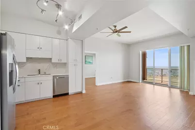 488 E Ocean Boulevard #1210, Long Beach, CA 90802 - Photo 2