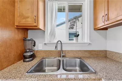 7747 Crossway Drive, Pico Rivera, CA 90660 - Photo 16