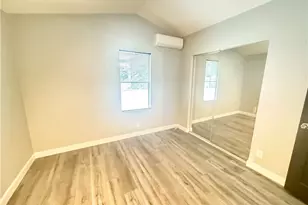 400 E Arbor Street, Long Beach, CA 90805 - Photo 18