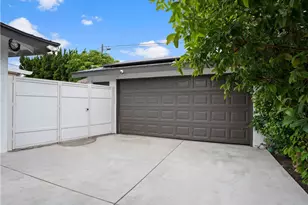 9835 Brookshire, Downey, CA 90240 - Photo 6