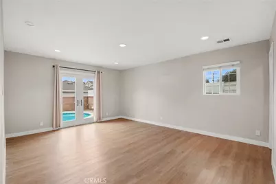 100 W Bort Street, Long Beach, CA 90805 - Photo 14
