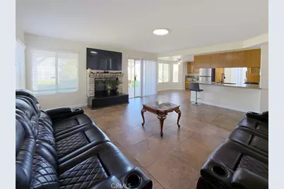 1215 Date Palm, Palmdale, CA 93551 - Photo 10