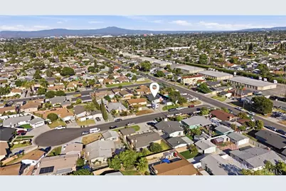 10652 Thomas, Anaheim, CA 92804 - Photo 30