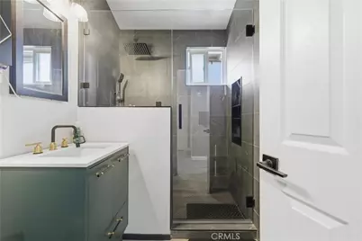 10652 Thomas, Anaheim, CA 92804 - Photo 16