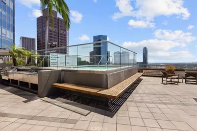 1100 Wilshire Boulevard #1812, Los Angeles, CA 90017 - Photo 8
