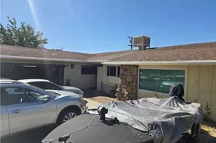 16211 Encina, Victorville, CA 92395 - Photo 4