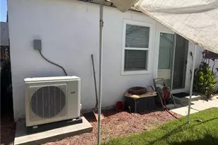 7312 Walnut Ave, Paramount, CA 90723 - Photo 6
